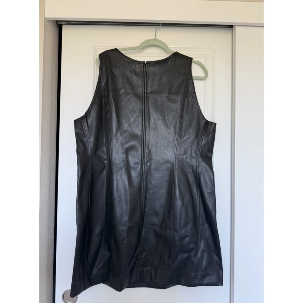 NWT MM LaFleur The Chloe Dress - Vegan Leather black Shift Dress Size 18 - Picture 3 of 5